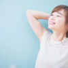 女性の脇の画像